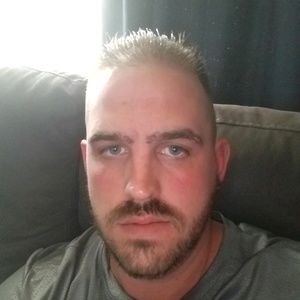 Meet your Posher, Cory